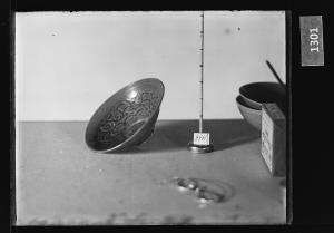 청자양각모란당초문완 유리건판