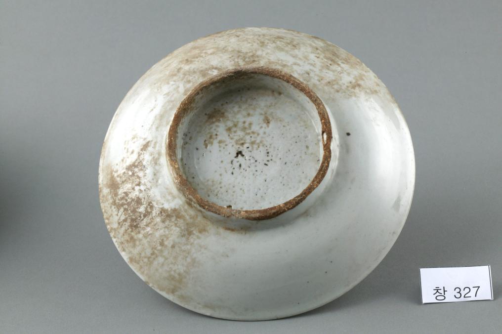 백자 청화 수자무늬 접시