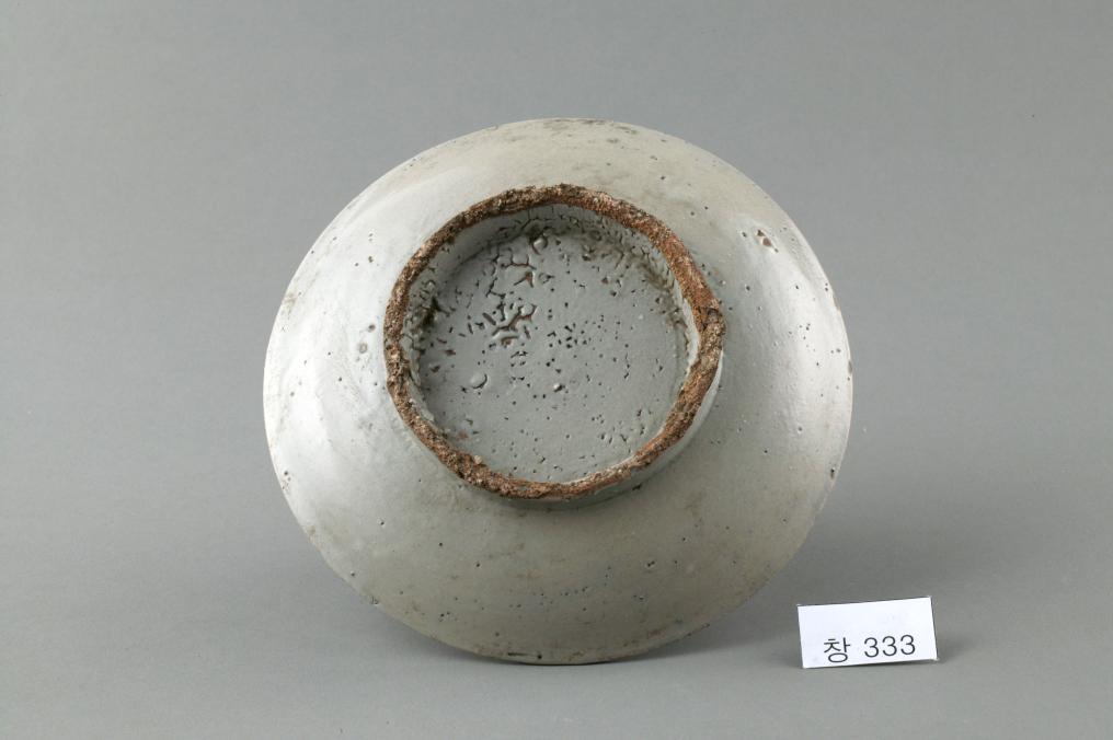 백자 청화 수자무늬 접시