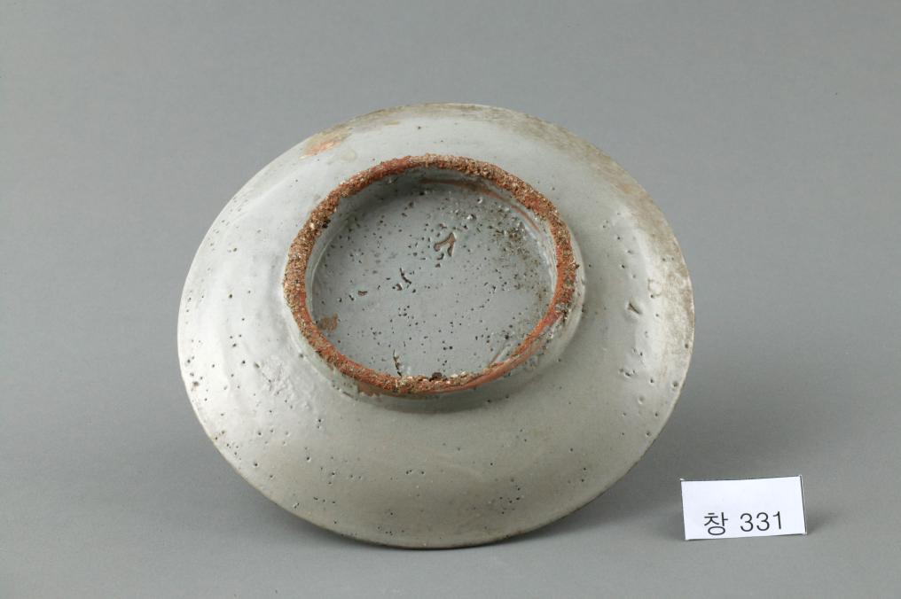 백자 청화 수자무늬 접시