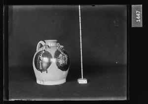 청자첩화인물문양이주자 유리건판